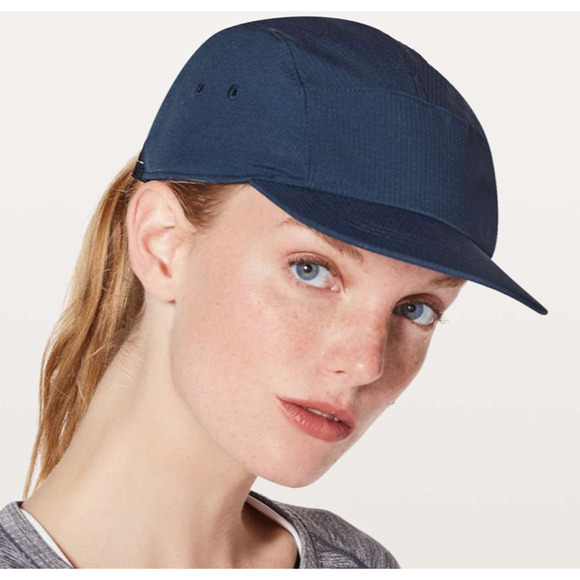 Lululemon Five Times Hat One Size Blue Tide 85841 NWOT - Picture 3 of 10
